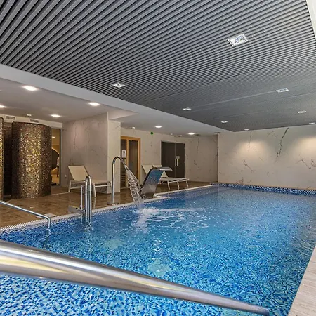 Modern Highend Oasis W/sea Views *