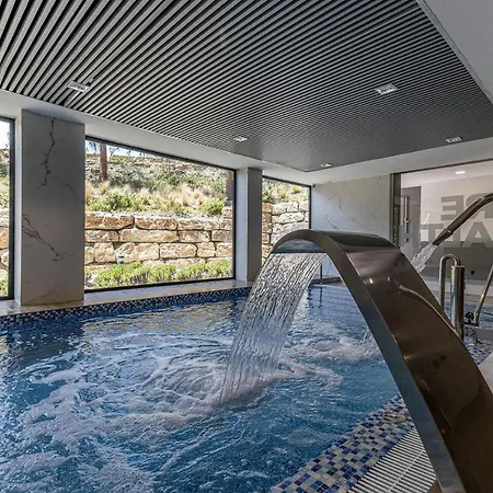Modern Highend Oasis W/sea Views Apartamento Estepona