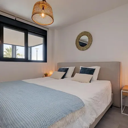 Modern Highend Oasis W/sea Views Апартаменты Эстепона